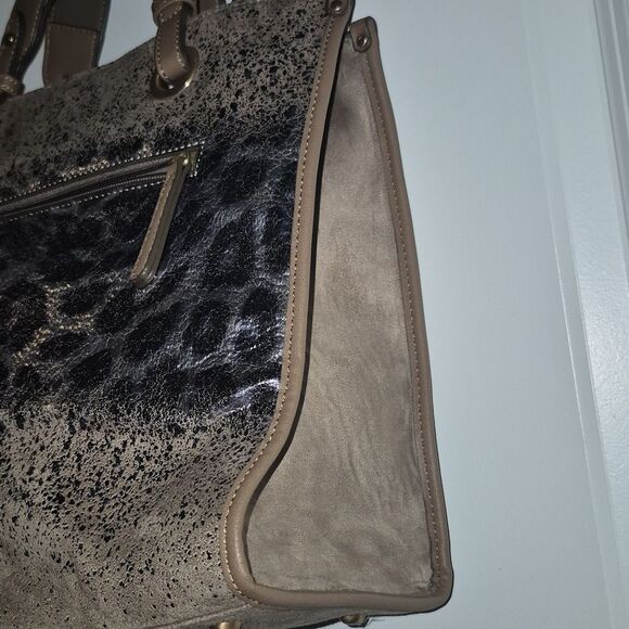 Sondra Roberts Squared Animal Print Taupe Crossbody Tote Bag - Picture 5 of 11